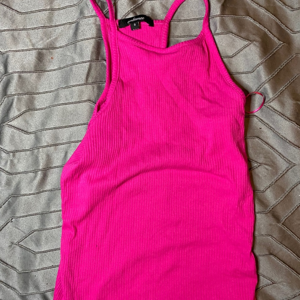 Halter crop